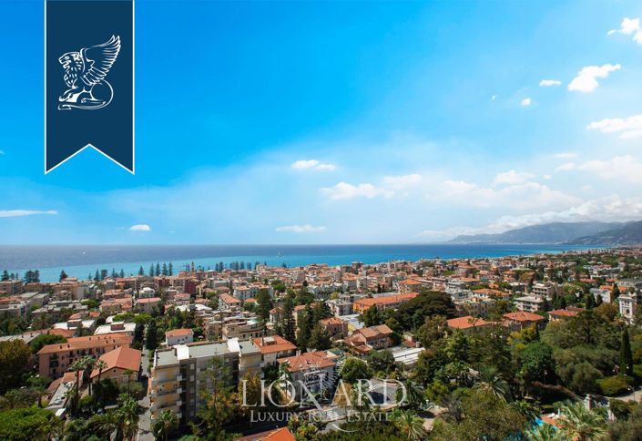 Image No.11-3 Bed Apartment for sale