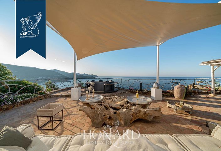 Image No.54-13 Bed Villa for sale