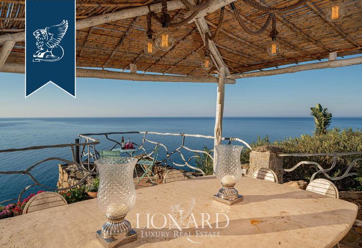 Image No.57-13 Bed Villa for sale