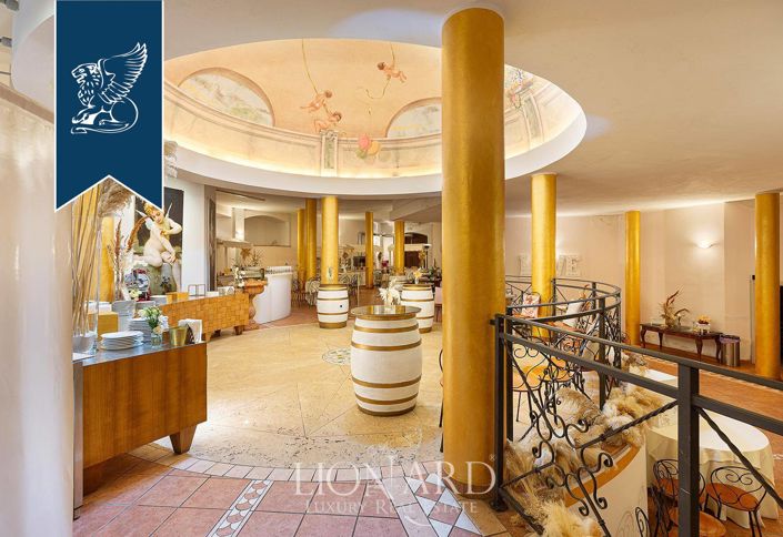 Image No.12-1 Bed Villa for sale