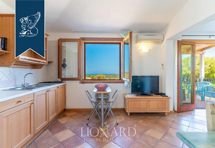 Image No.15-16 Bed Villa for sale