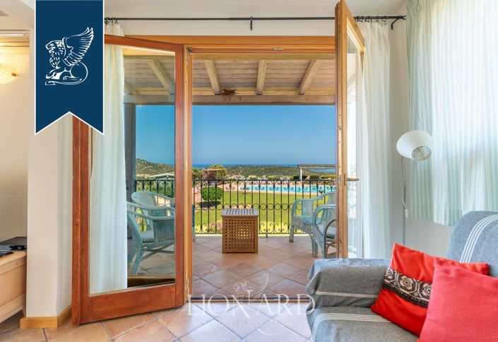 Image No.18-16 Bed Villa for sale