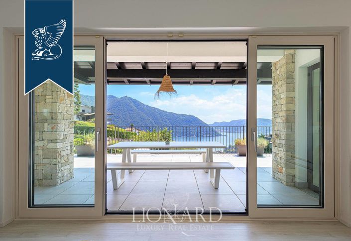 Image No.12-3 Bed Villa for sale