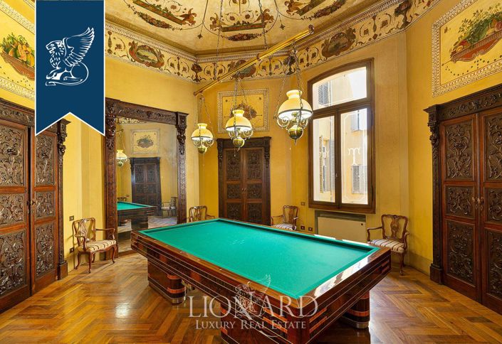 Image No.17-11 Bed Property for sale