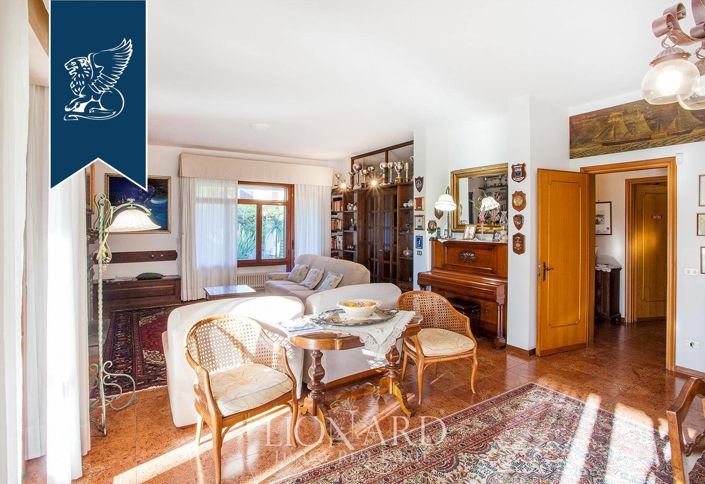 Image No.11-4 Bed Villa for sale