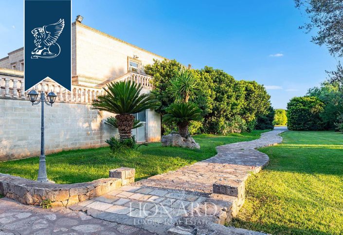 Image No.10-Ferme de 8 chambres à vendre à Francavilla Fontana