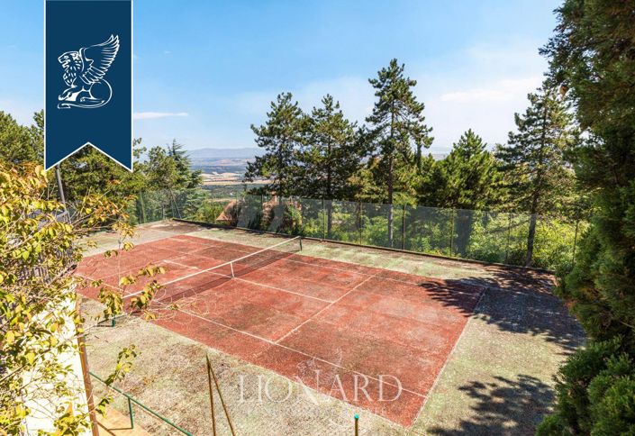 Image No.11-Ferme de 14 chambres à vendre à Sarteano