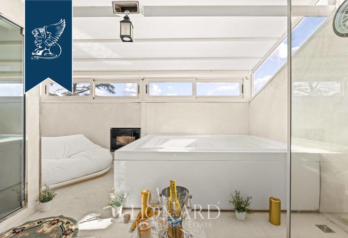 Image No.20-14 Bed Villa for sale