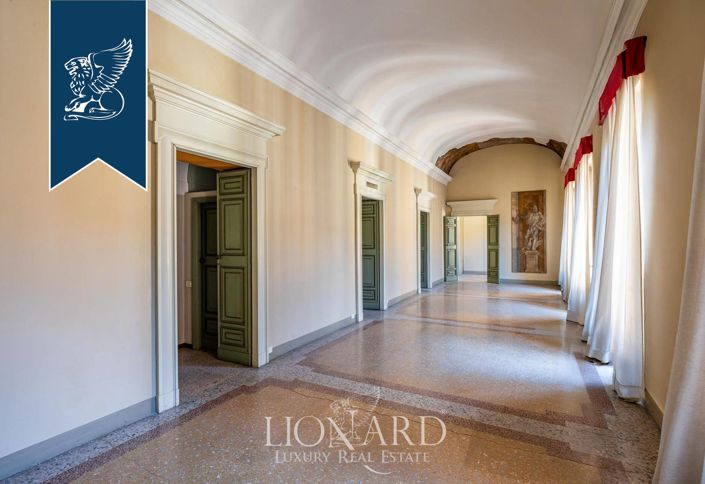 Image No.13-4 Bed Apartment for sale