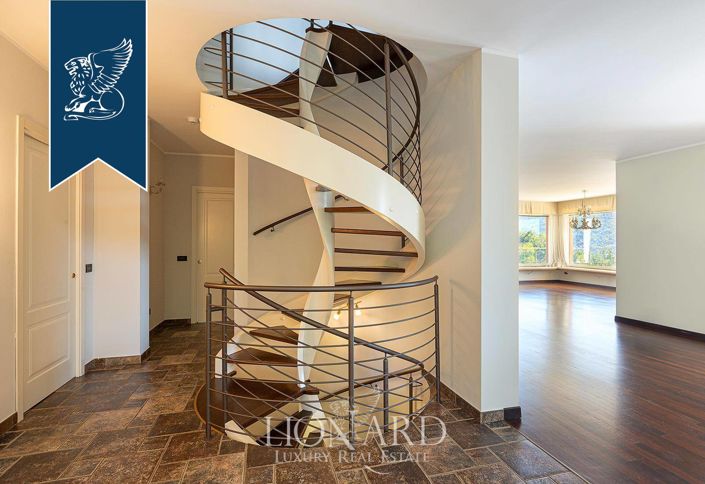 Image No.14-4 Bed Villa for sale