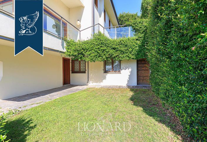 Image No.8-4 Bed Villa for sale