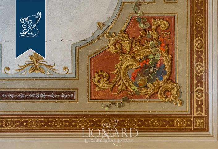 Image No.51-7 Bed Villa for sale