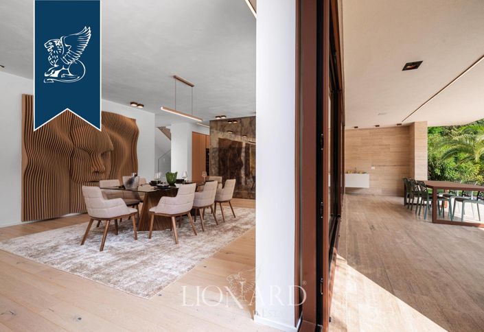 Image No.12-3 Bed Villa for sale