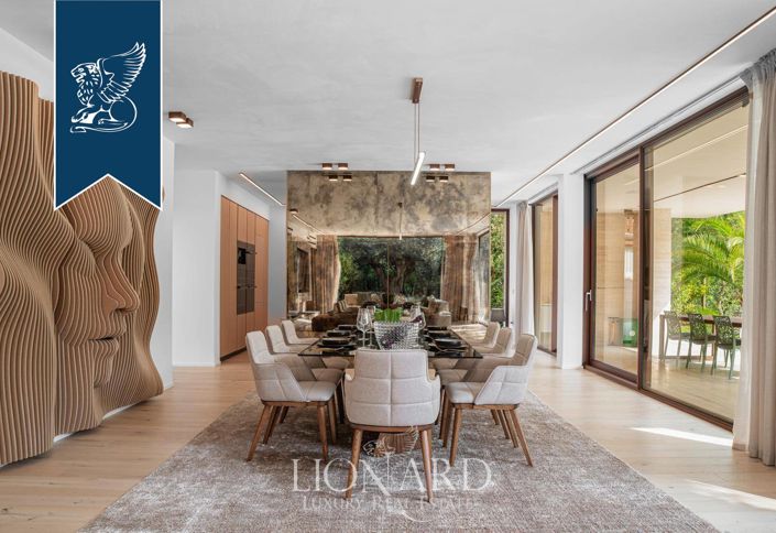 Image No.8-3 Bed Villa for sale