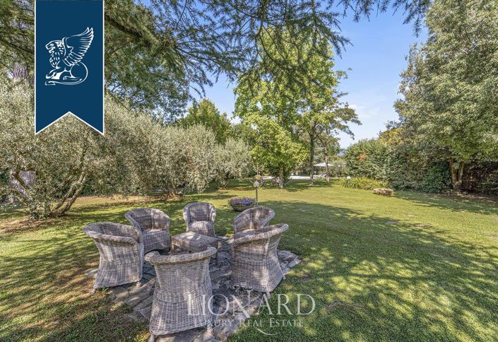 Image No.8-9 Bed Villa for sale