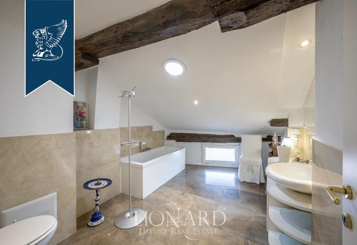 Image No.19-2 Bed Apartment for sale