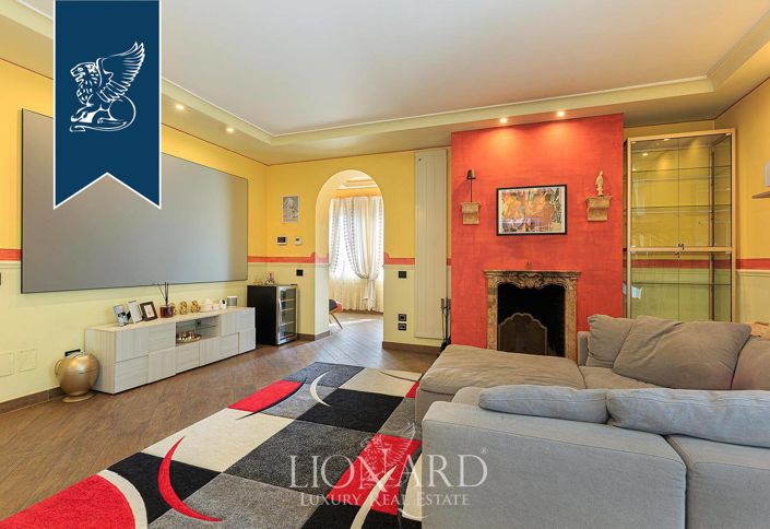 Image No.20-6 Bed Villa for sale