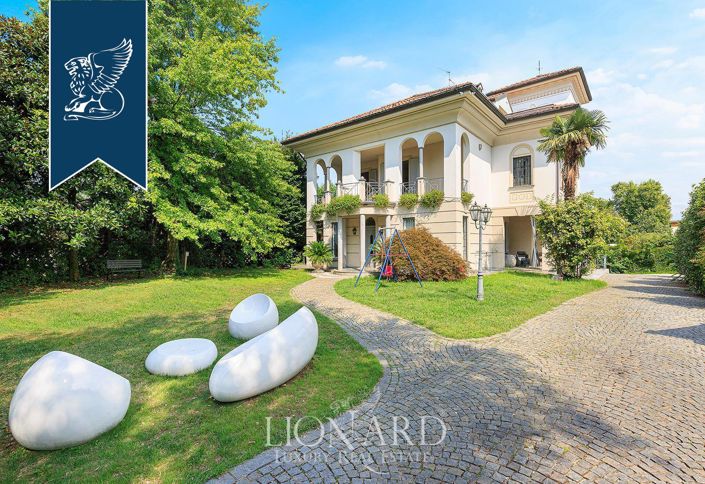 Image No.5-6 Bed Villa for sale