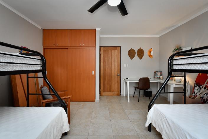 Image No.12-3 Bed Villa for sale