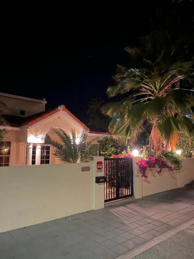 Image No.2-5 Bed Villa for sale