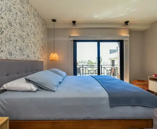 Image No.8-3 Bed Townhouse for sale