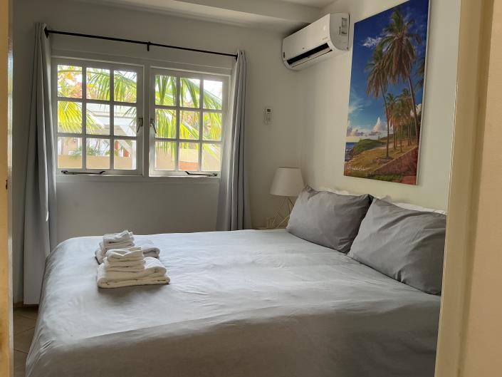 Image No.8-2 Bed Condo for sale