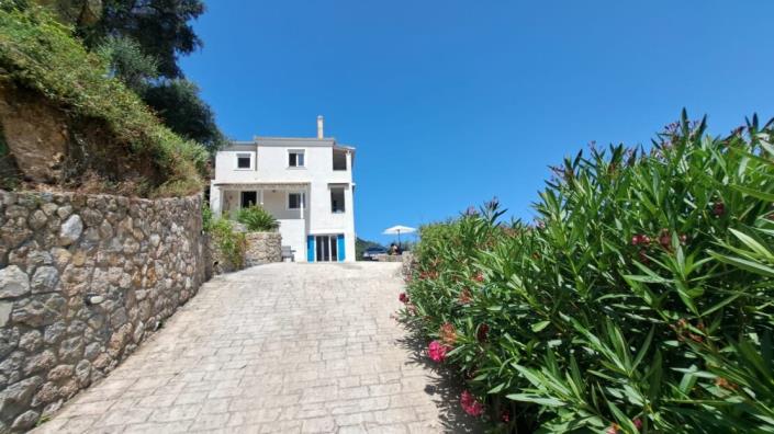 Image No.5-Maison de 4 chambres à vendre à Corfou