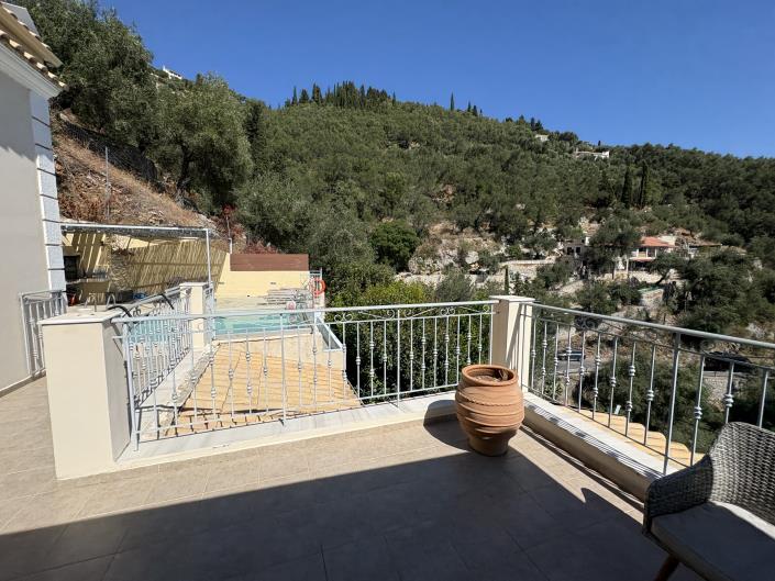 Image No.8-3 Bed Villa for sale