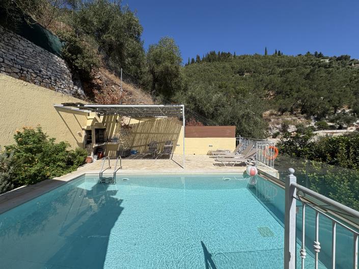 Image No.12-3 Bed Villa for sale