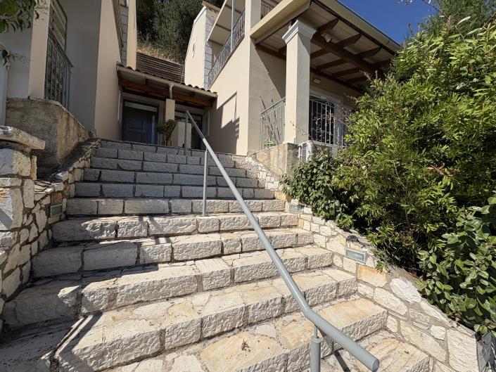 Image No.5-3 Bed Villa for sale