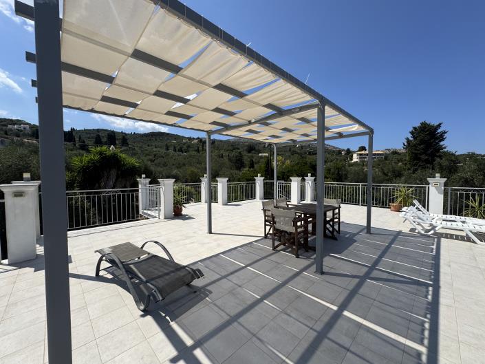 Image No.16-6 Bed Apartment for sale