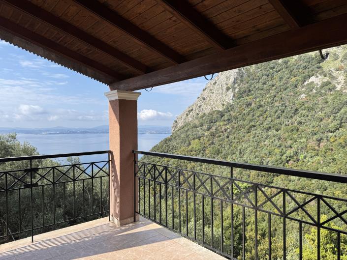 Image No.6-Maison de 4 chambres à vendre à Nissaki