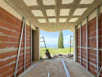 2-04232025_135302592