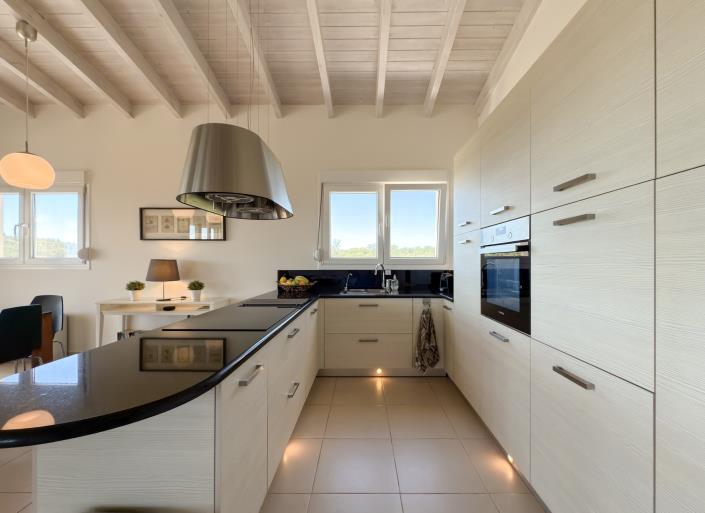 Image No.29-Villa de 4 chambres à vendre à Kato Korakiana