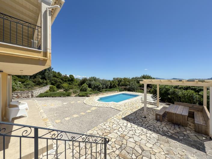 Image No.19-Villa de 4 chambres à vendre à Kato Korakiana