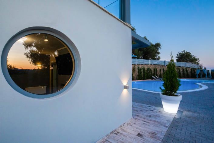 Image No.5-5 Bed Villa for sale