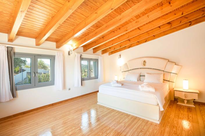 Image No.38-5 Bed Villa for sale