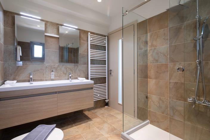 Image No.53-5 Bed Villa for sale