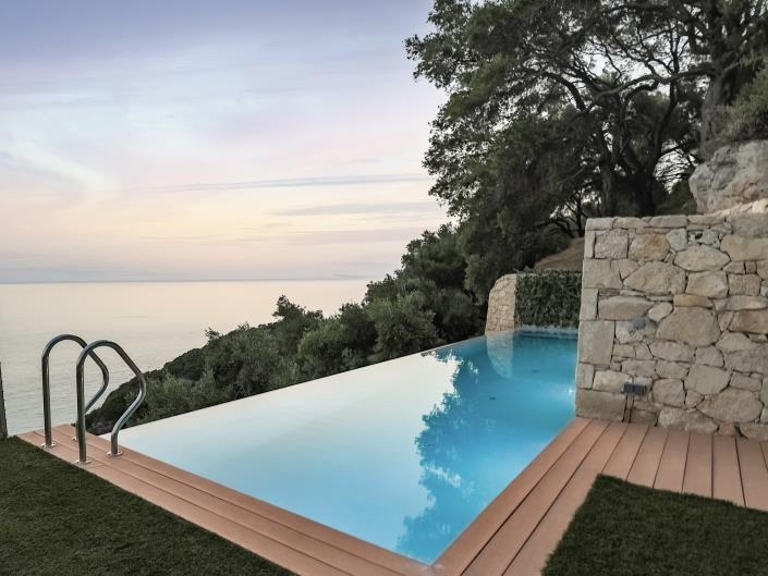 Image No.3-2 Bed Villa for sale