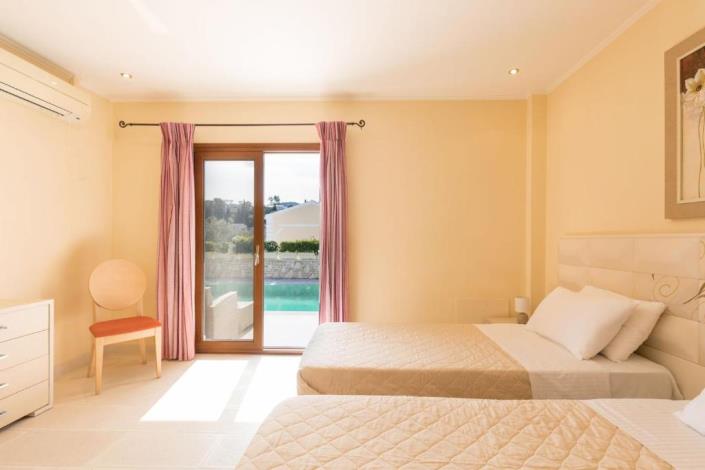 Image No.23-Villa de 4 chambres à vendre à Kassiopi