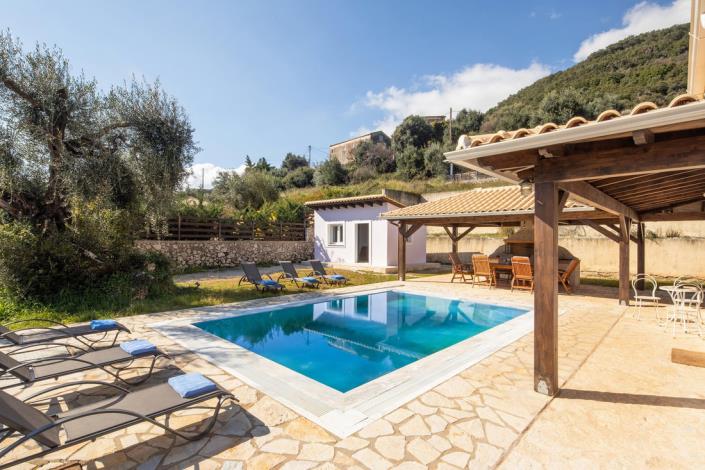 Image No.3-4 Bed Villa for sale