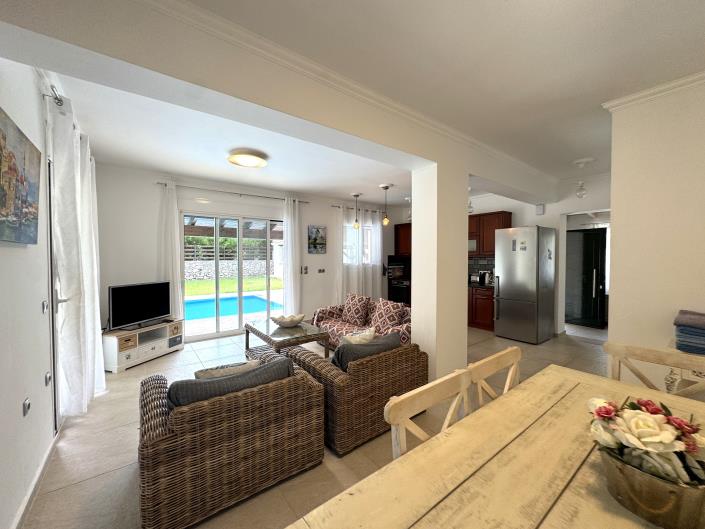 Image No.37-4 Bed Villa for sale