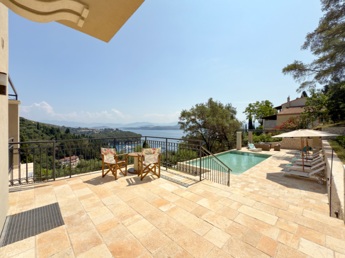 Image No.8-Villa de 5 chambres à vendre à Corfou