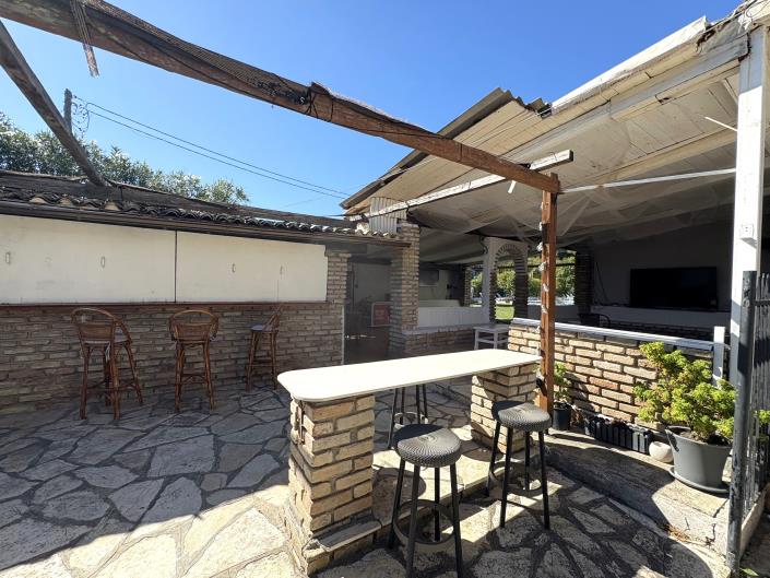 Image No.18-35 Bed House for sale