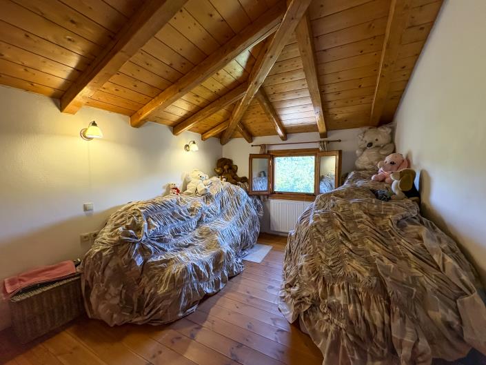 Image No.44-6 Bed House for sale