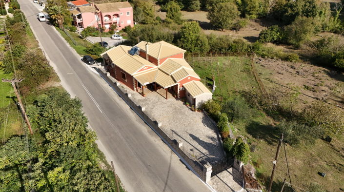 Image No.3-6 Bed House for sale