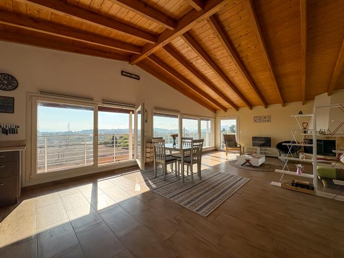 Image No.12-2 Bed Penthouse for sale