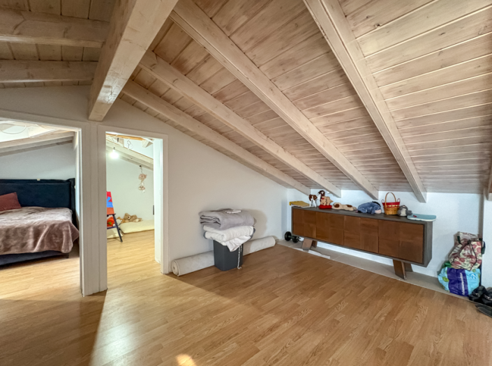 Image No.11-4 Bed Apartment for sale