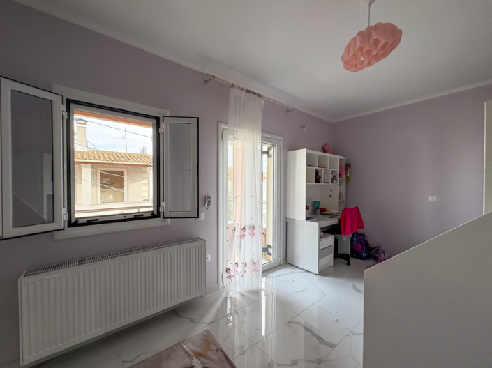 Image No.21-4 Bed Apartment for sale