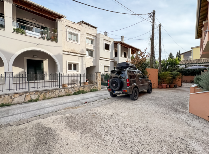 Image No.4-4 Bed Apartment for sale